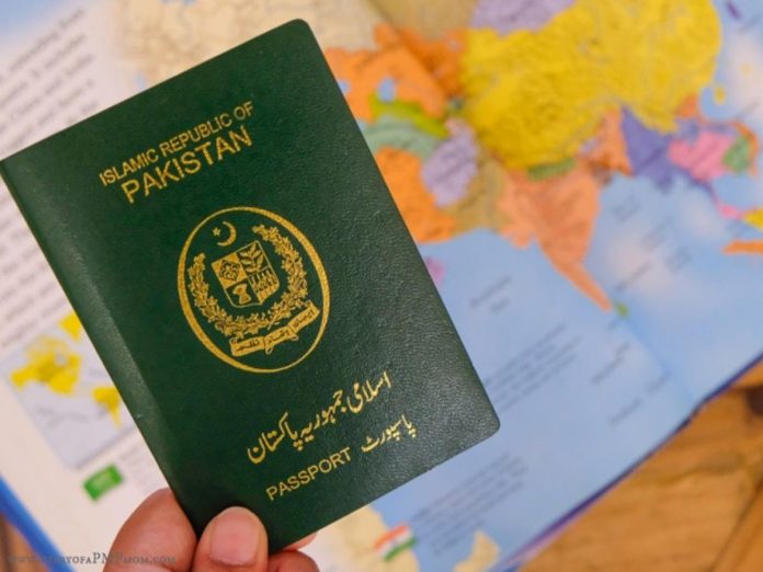 IMG7616pakistani-passport-5fe0a07ad4639_j376