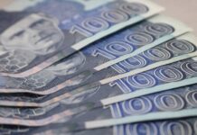 KSE-100 crosses 158,000 mark, sets new all-time high