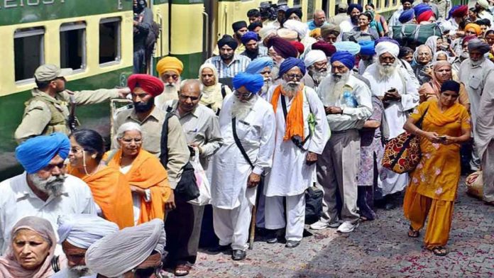 Sikh-Pilgrims-1280x720-1