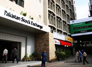 PSX extends losses as oil spike, Middle East tensions rattle investors