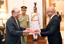 Envoys of five countries present credentials to President Zardari