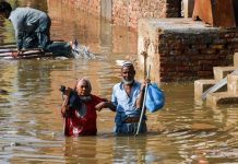 Pakistan’s monsoon death toll tops 800 after rains wreak havoc