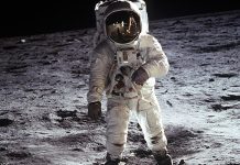 Over the Moon: Fake astronaut scams lovestruck Japanese octogenarian