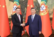 Xi meets Portuguese PM