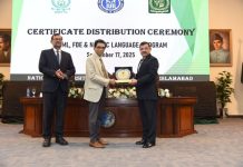 Certificate distribution ceremony for students held