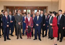 President Zardari visits memorial of first National Congress of CPC in Shanghai