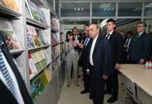 President Zardari visits Xinjiang Islamic Institute in Ürümqi, appreciates services for Muslims