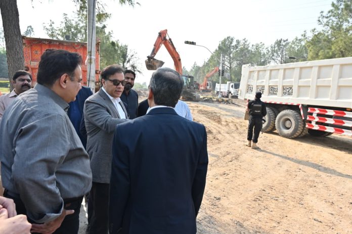Chairman CDA inspects progress on Shaheen Chowk Underpass