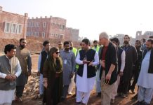 Farah expresses satisfaction over development work of Danish School
