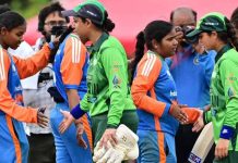 India and Pakistan blind women show spirit of cricket with handshakes