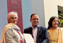Najeeba wins Infaq Best Urdu Writer Award