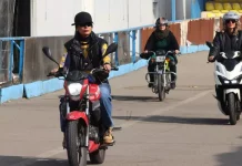 Iran’s women bikers take the road despite legal, social obstacles