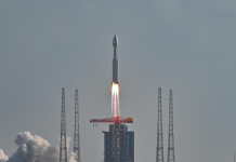 China’s Long March-8A rocket launches new internet satellite group