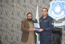 Farewell ceremony held for retired cops