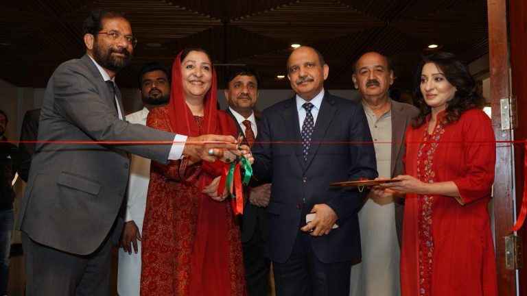 Hearing-impaired students showcase artistic talent at PNCA