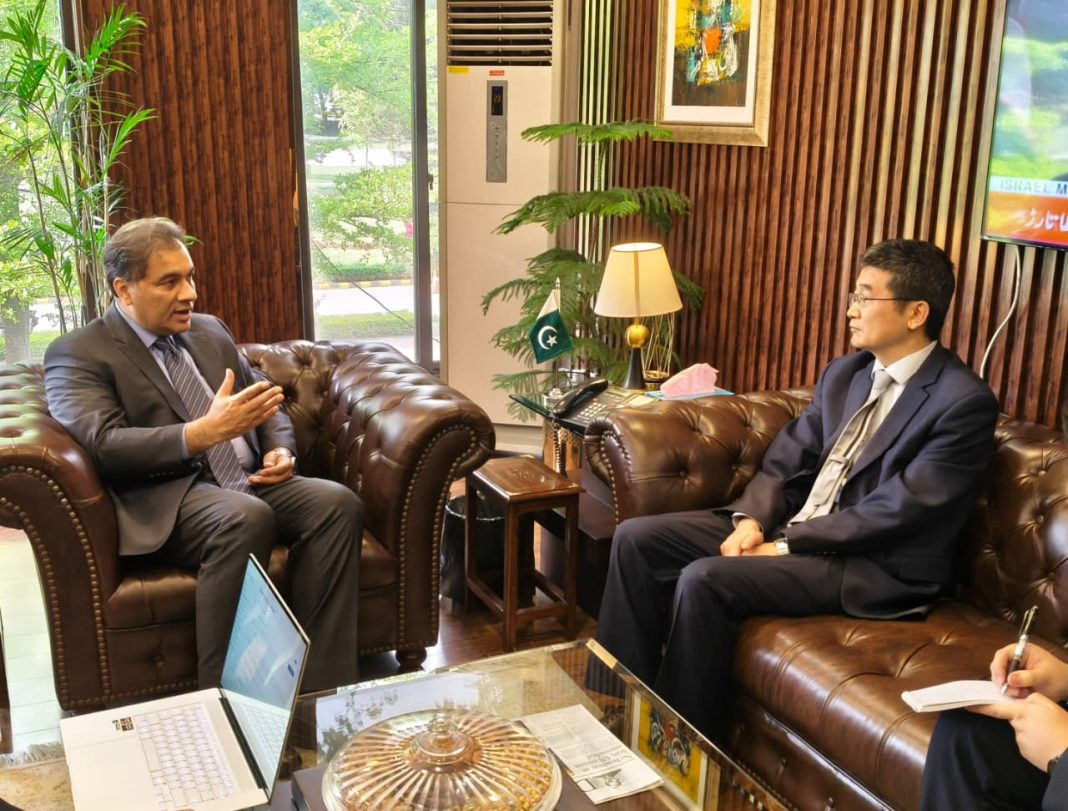 CDA, Chinese Embassy discuss diplomatic facilitation in Capital