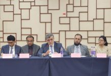 Pak Envoy visits Ningbo to mobilize B2B investments