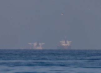 Iran calls for compensation after Hormuz oil spill