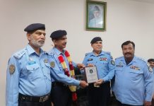 Cop bid warm farewell