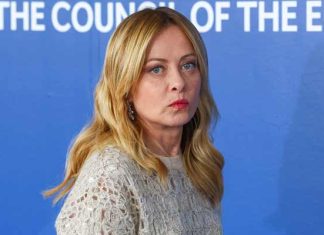 Italy’s Meloni warns over AI deepfakes after false photos circulate