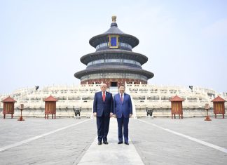 Xi, Trump hold talks, agree on new vision for bilateral ties