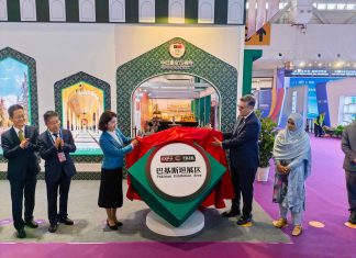 Envoy Hashmi attends CSA Expo, CSA Co-op Forum in Kunming