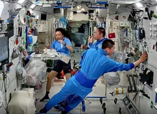 Shenzhou-23 crew conducts Space science experiments