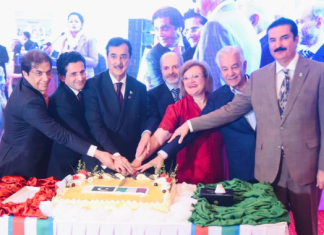 Abbasi calls for stronger Pakistan, Italy trade ties