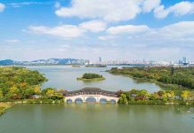 Taihu Lake emerges as one of eastern China’s premier tourist destinations