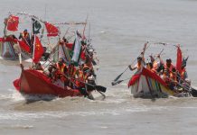China’s Dragon Boat Festival spending gets a modern makeover