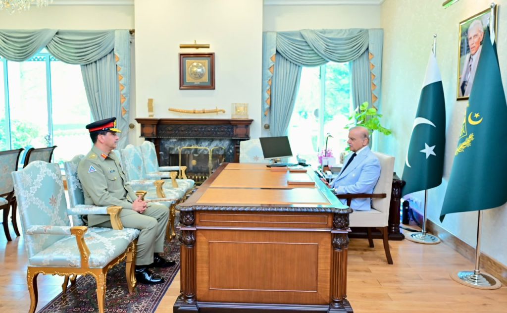 General-1024x632