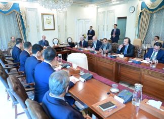 Shehbaz welcomes Chinese investment to modernize Pakistan’s grain storage