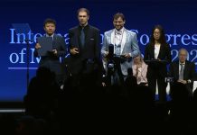 Chinese mathematicians awarded the Fields Medal for the first time