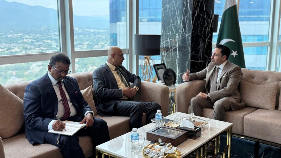 Pakistan, Sri Lanka explore new avenues of co-op