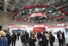 Chinese Railway innovations shine at transport technology fair in Berlin
