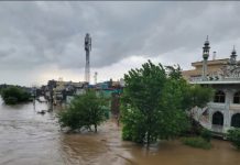 Schools closed, authorities on alert following heavy downpour in Twin Cities