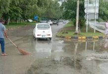 CDA conducts drainage operation after early-morning rain