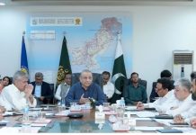 Aleem seeks feasibility for Manseha-Naran Highway as model project