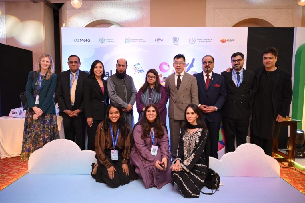 Meta launches Digital Dialogues in Real Life at Pakistan’s Digital Tahaffuz Summit